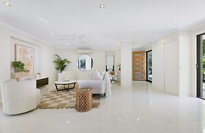 Riviera Road Miami - 4BRM Dual Villa