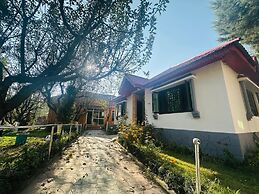 Barzam Lake View Resort