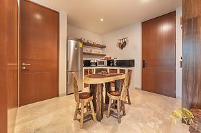 NHOA 211A Lux 2BR Pool View Aldea Zama