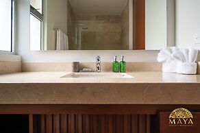 NHOA 211A Lux 2BR Pool View Aldea Zama