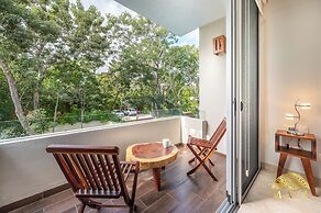 NHOA 211A Lux 2BR Pool View Aldea Zama