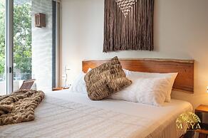 NHOA 211B Lux 1BR Pool View Aldea Zama