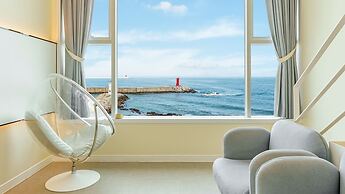 Gangreung Ninarang Spa Pension