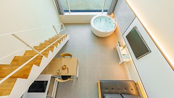 Gangreung Ninarang Spa Pension