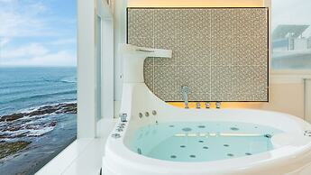 Gangreung Ninarang Spa Pension