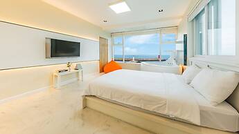 Gangreung Ninarang Spa Pension