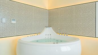 Gangreung Ninarang Spa Pension