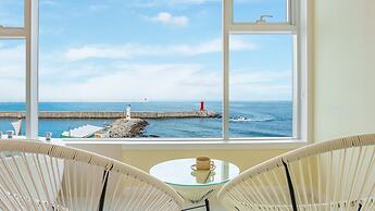 Gangreung Ninarang Spa Pension