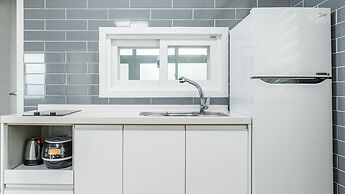 Gangreung Ninarang Spa Pension