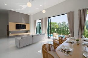 Lyntara Pool Villa Nongkhai