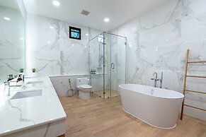 Lyntara Pool Villa Nongkhai