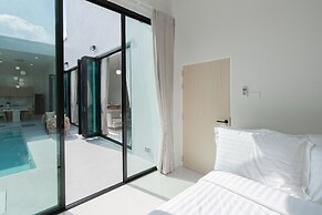 Lyntara Pool Villa Nongkhai