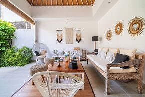 Villa Tara by Villa Finder