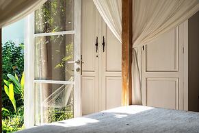 Villa Tara by Villa Finder