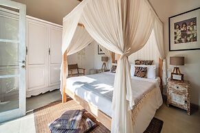 Villa Tara by Villa Finder