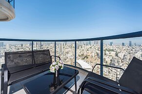 Stylish Apt Balcony View by Sea N' Rent