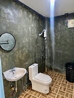 OYO 75530 By the dam cafe and farmstay