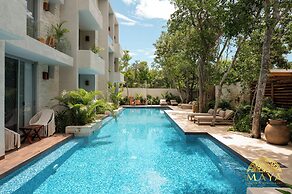 NHOA 305B Lux 1BR Pool View Aldea Zama