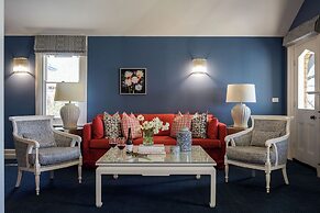 Yallungah Boutique Hotel by Travellers