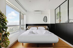 Exceptional View of Paris With A/C - 2bd/4p