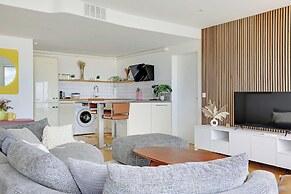 Exceptional View of Paris With A/C - 2bd/4p