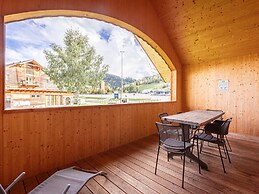 Spacious Apartment Near ski Area