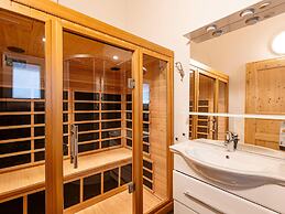 Spacious Apartment Near ski Area