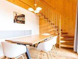 Spacious Apartment Near ski Area