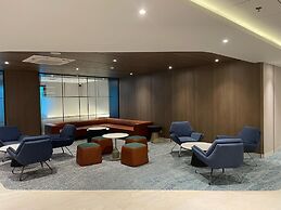 GRAND ANARA AIRPORT HOTEL