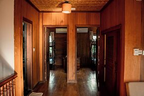 Jungle sanctuary Siem reap