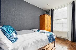 London Homes - Aldgate Flats