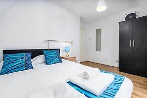 London Homes - Aldgate Flats