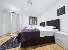 London Homes - Aldgate Flats