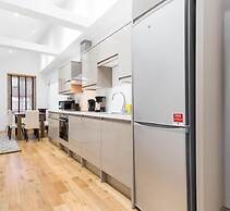 London Homes - Aldgate Flats