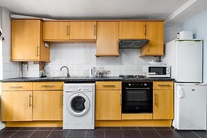 London Homes - Aldgate Flats