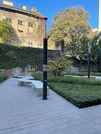 Downtown family apartment by FirstHost