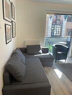 Downtown family apartment by FirstHost