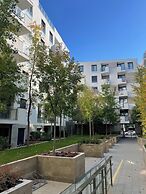 Downtown family apartment by FirstHost