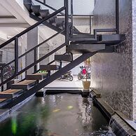 Keenan Living Seturan