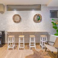 Keenan Living Seturan