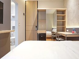 Keenan Living Seturan