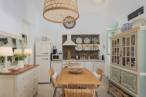 Porto Sereno Andros Suites