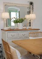 Porto Sereno Andros Suites