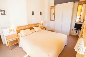 Mira-mare Apartments & Suites