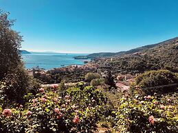 Mira-mare Apartments & Suites