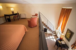 Mira-mare Apartments & Suites