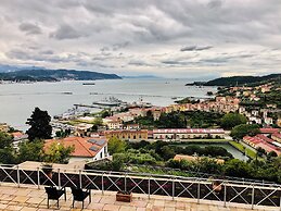 Mira-mare Apartments & Suites