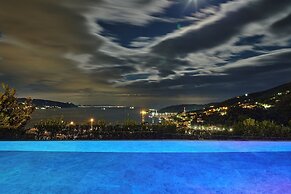 Mira-mare Apartments & Suites