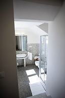 Mira-mare Apartments & Suites