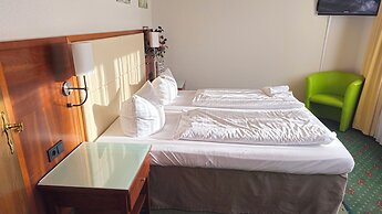 Hotel Avenue Altenfurt